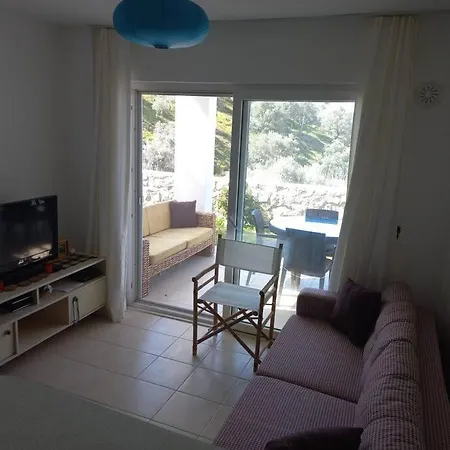 Deniz Manzarali Havuzlu Site Ici Ev Appartement *